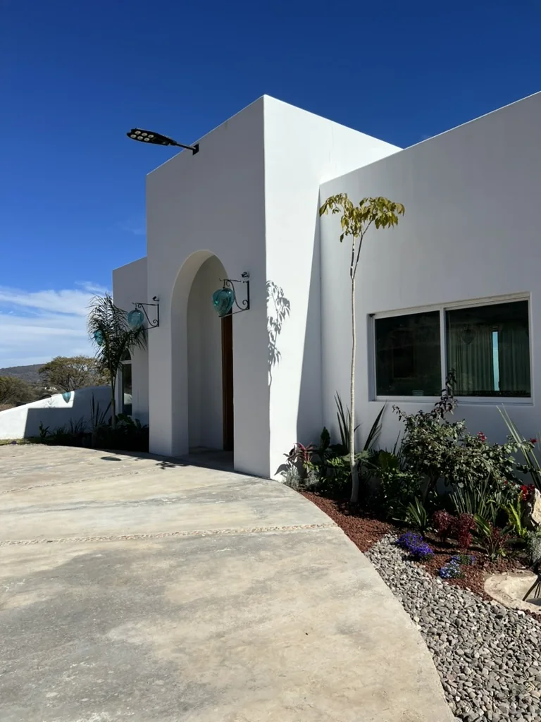 Residencia construida en Colinas de Montebello